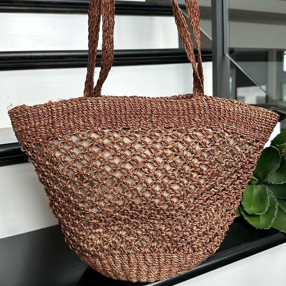 Woven shoulder tote purse straw zipper top relaxed boho fall - Picture 1 of 10